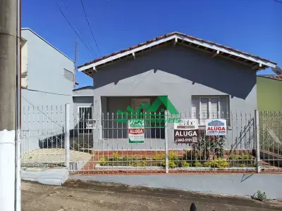 Casa com 3 quartos em Jardim Déa, Jacutinga - 0m²