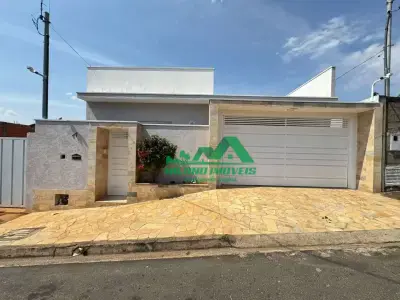 Casa com 3 quartos em Nova Jacutinga, Jacutinga - 0m²