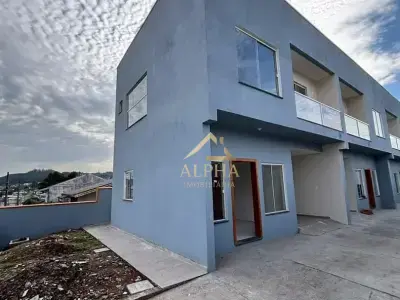 Sobrado com 2 quartos em Centenário