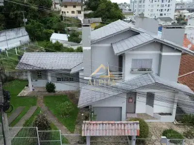 Casa com 5 quartos em Guadalupe
