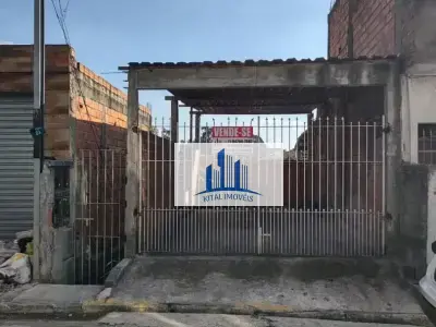 Casa com 3 quartos em Vila Dolores Paschoalin, Jandira - 150m²