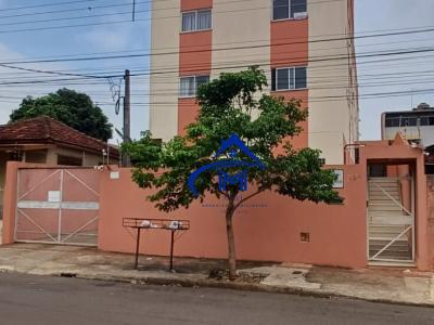 Apartamento em Vila Larsen 1