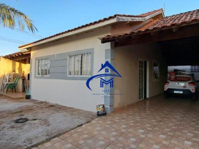 Casa em Conjunto Habitacional Antônio Euthymio Casaroto