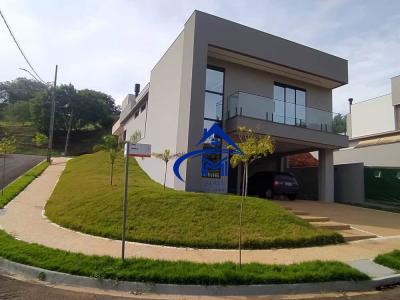 Casa de Condomínio em Setor 4