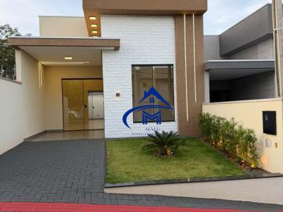 Casa de Condomínio em Loteamento Morada das Flores