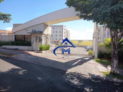 Apartamento em Conjunto Habitacional Antônio Euthymio Casaroto