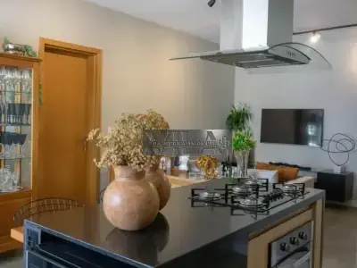 Imóveis em Vila da Serra