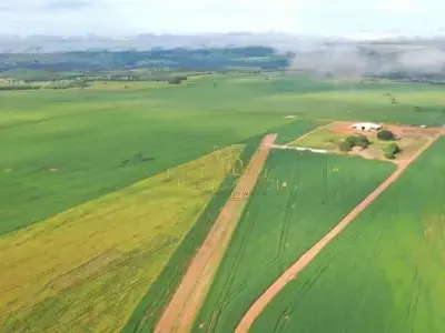 Fazenda com 0 quartos em ZONA RURAL