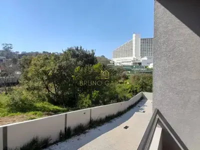 Casa com 2 quartos em JARDIM SANTO ANTÔNIO