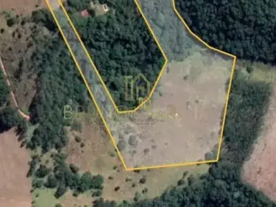 Sítio com 0 quartos em Chácaras Fernão Dias
