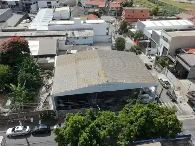 Casa com 0 quartos em VILA JAGUARA