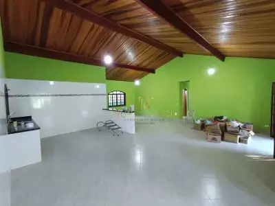  com 2 quartos em pião