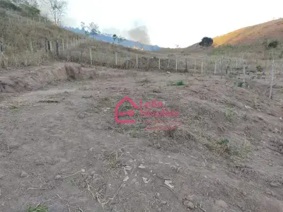 Lote / Terreno com 0 quartos em ., Resplendor - 330m²