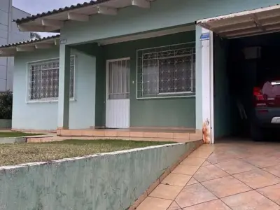 Casa com 4 quartos em Passo dos Fortes