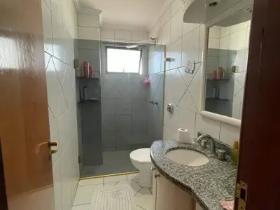Apartamento com 4 quartos em Presidente Médici