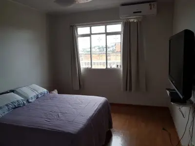 Casa com 3 quartos em Centro
