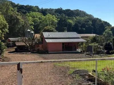 Chácara com 3 quartos em Figueira