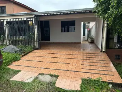 Casa com 3 quartos em Efapi