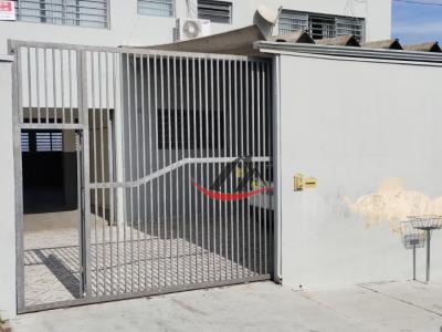 Imóveis em Jardim das Bandeiras