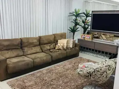 Casa com 4 quartos em Vila Universal