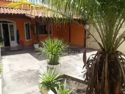 Casa com 3 quartos em Vila Cristina