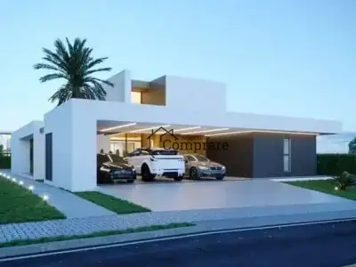 Casa de Condomínio com 4 quartos em Teixeirinha