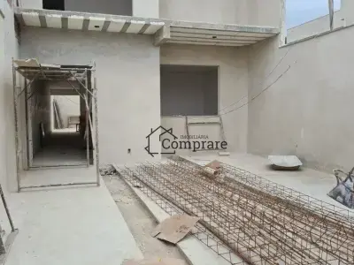 Casa Geminada com 3 quartos em Guarujá Mansões