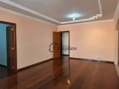 Casa com 4 quartos em Fonte Grande