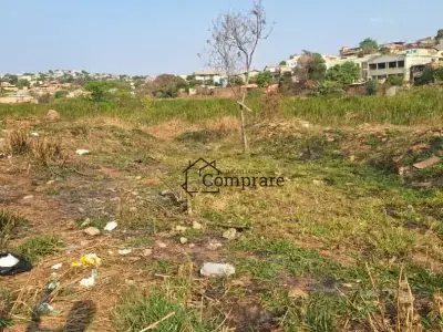 Lote / Terreno com 0 quartos em Recanto Verde II