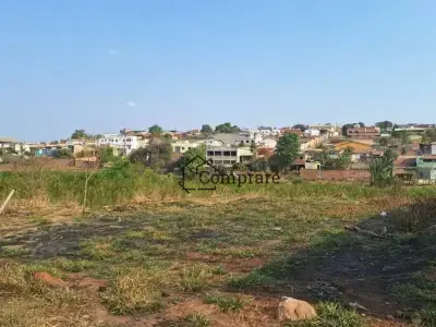 Lote / Terreno com 0 quartos em Recanto Verde II