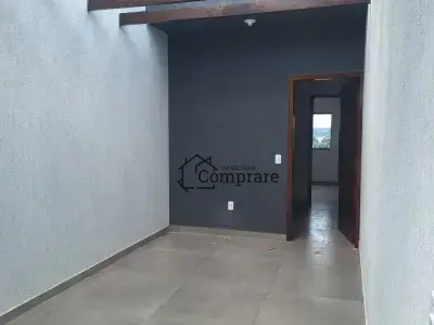 Casa Geminada com 3 quartos em Marquês Industrial