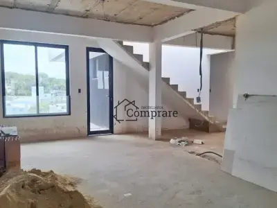 Cobertura com 4 quartos em Centro