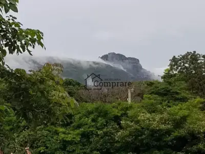 Chácara com 5 quartos em Residencial Ouro Verde