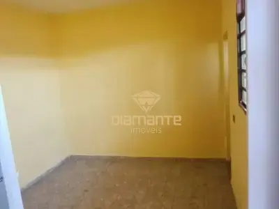 Casa com 1 quartos em Vila Francos