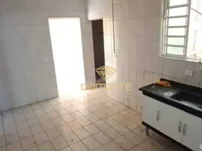 Casa com 2 quartos em Vila Francos