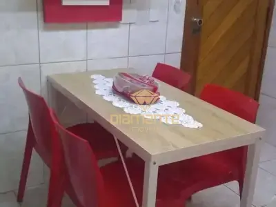 Apartamento com 3 quartos em Vila Amélia