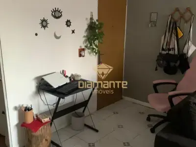 Apartamento com 2 quartos em Vila Amélia