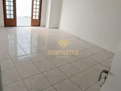 Casa com 2 quartos em Vila Nova Cachoeirinha