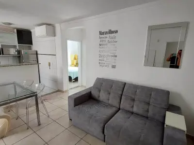 Apartamento com 2 quartos em Camargos