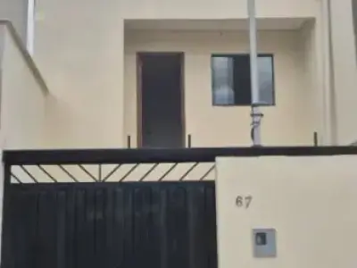 Casa Geminada com 3 quartos em Monte Verde