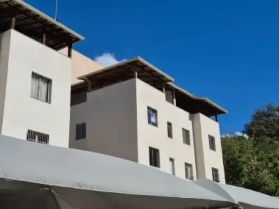Cobertura com 3 quartos em Arvoredo 2ª Seção