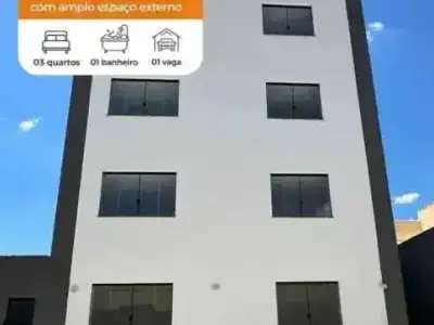 Área Privativa com 3 quartos em Nossa Senhora de Fátima
