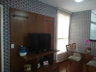Apartamento com 2 quartos em Distrito Industrial Doutor Hélio Pentagna Guimarães