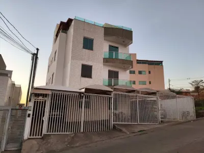 Cobertura com 3 quartos em Santa Rosa
