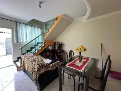 Casa Geminada com 2 quartos em Penha (Justinópolis)