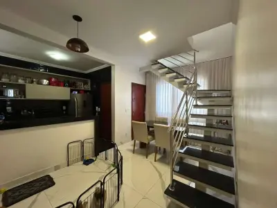 Cobertura com 3 quartos em Jardim Riacho das Pedras