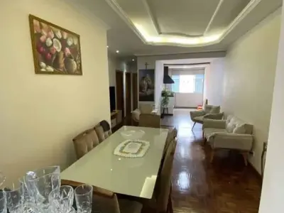 Casa de Condomínio com 3 quartos em Copacabana