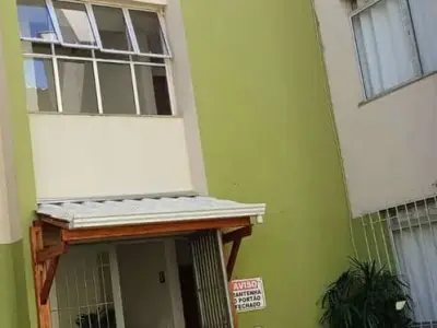 Apartamento com 2 quartos em Copacabana