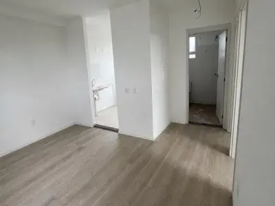 Apartamento com 2 quartos em Colonial