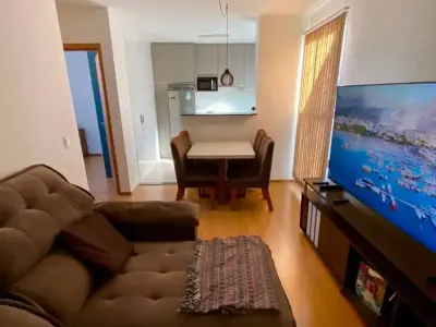 Apartamento com 2 quartos em Juliana